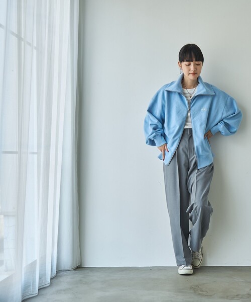 PENNEYS(ぺニーズ)の「PENNEYS(ぺニーズ)別注裏毛スタンドジップスウェットカーディガン(カーディガン/ボレロ・レディース・ライトグレー/ライトブルー/ダークグレー/ナチュラル・M/L)」の11枚目の写真