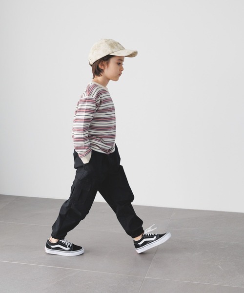 FRUIT OF THE LOOM（フルーツオブザルーム）の「【Fruit Of The Loom(フルーツオブザルーム)】別注マルチボーダーTシャツ(KIDS)（Tシャツ/カットソー・キッズ・ネイビー/アイボリー/グリーン・120cm/140cm/130cm/110cm/150cm）」の5枚目の写真