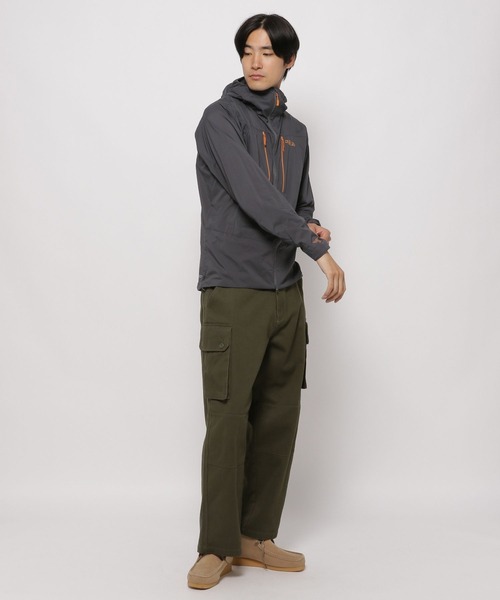 Rab(ラブ)の「【Rab(ラブ)】ソフトシェルジャケット(ナイロンジャケット・メンズ・チャコール・X-LARGE/LARGE)」の3枚目の写真
