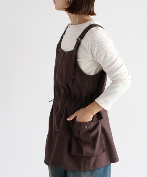 cepo（セポ）の「《２点セットアイテム》ジャンスカ＆リブロングスリーブTee アンサンブル（ジャンパースカート・レディース・ブラウン/ブルー/ブラック・M）」の6枚目の写真