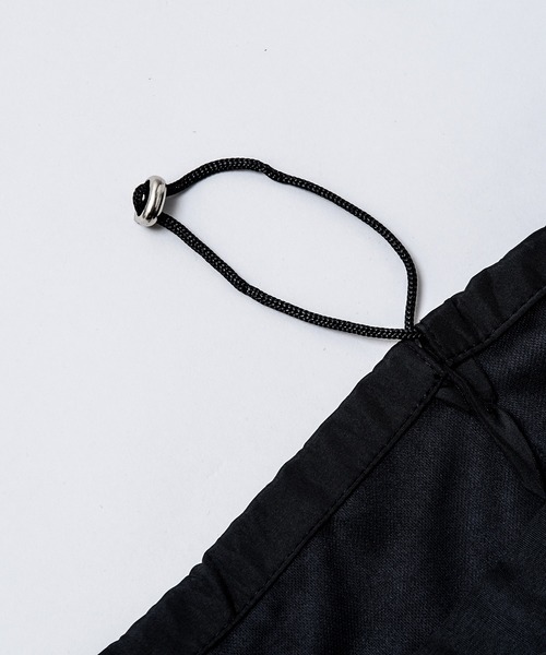 CALIFORNIA OUTFITTERS(カリフォルニア アウトフィッターズ)の「3-8E25 ナイロン ショルダーバッグ(ショルダーバッグ・メンズ・ブラック・ONESIZE)」の5枚目の写真