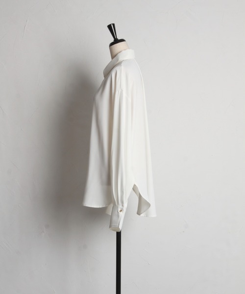 tocco closet(トッコ クローゼット)の「【ZOZO限定】ベーシックルーズシャツ(シャツ/ブラウス・レディース・ブラック/オフホワイト/ブルー/ピンク/ネイビー・M)」の14枚目の写真