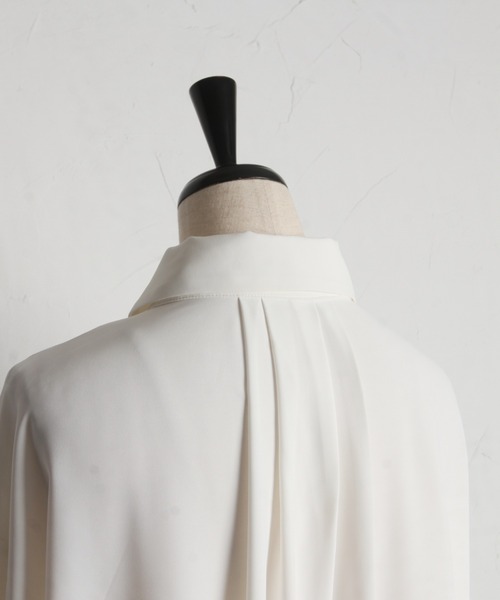 tocco closet(トッコ クローゼット)の「【ZOZO限定】ベーシックルーズシャツ(シャツ/ブラウス・レディース・ブラック/オフホワイト/ブルー/ピンク/ネイビー・M)」の12枚目の写真