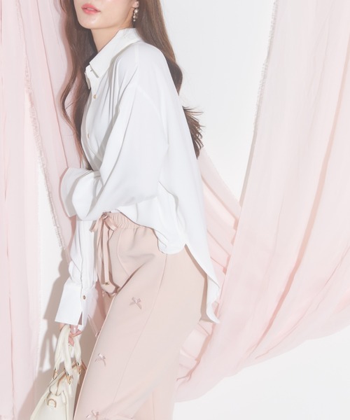 tocco closet(トッコ クローゼット)の「【ZOZO限定】ベーシックルーズシャツ(シャツ/ブラウス・レディース・ブラック/オフホワイト/ブルー/ピンク/ネイビー・M)」の22枚目の写真