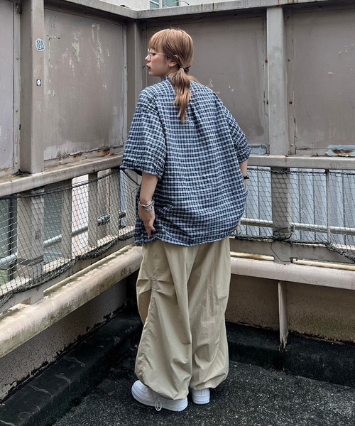 NUNIFE（ユニフィー）の「【NUNIFE】《さやべびコラボ》ナイロンパンツ（カーゴパンツ・レディース・ベージュ/チャコール/オリーブ・MEDIUM/LARGE）」の8枚目の写真