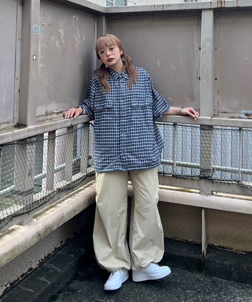 NUNIFE（ユニフィー）の「【NUNIFE】《さやべびコラボ》ナイロンパンツ（カーゴパンツ・レディース・ベージュ/チャコール/オリーブ・MEDIUM/LARGE）」の9枚目の写真