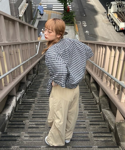 NUNIFE（ユニフィー）の「【NUNIFE】《さやべびコラボ》ナイロンパンツ（カーゴパンツ・レディース・ベージュ/チャコール/オリーブ・MEDIUM/LARGE）」の10枚目の写真