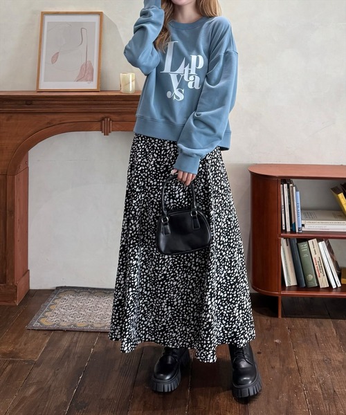 clear（クリア）の「アルファベットプリント普通丈スウェットトップス [着回し抜群 ゆったりシルエット]≪再入荷≫（スウェット・レディース・ブルーグレー/アイボリー/グレイッシュベージュ/グレー・F）」の19枚目の写真