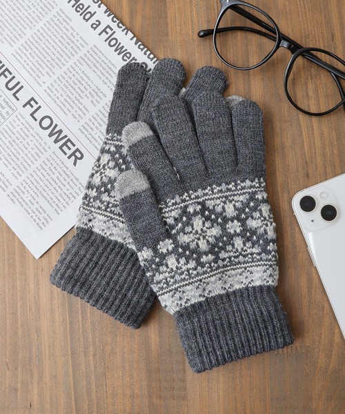 FUNALIVE（ファンアライブ）の「スマホタッチ裏起毛手袋（手袋・レディース・ホワイト/ネイビー/アイボリー/カーキ/グレイッシュベージュ/ブラック/グレー/チャコールグレー・FREE）」の4枚目の写真