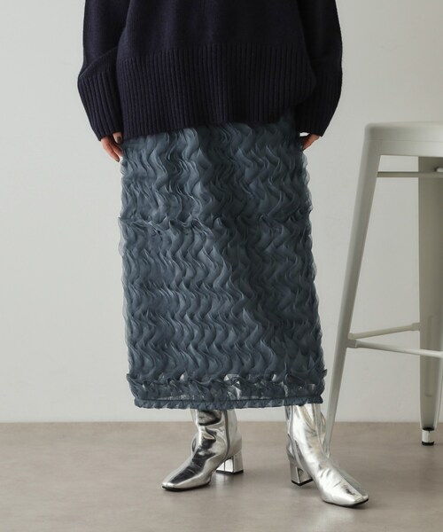 OPAQUE.CLIP（オペークドットクリップ）の「◆チュールフリルナロースカート【洗える】（スカート・レディース・ブルー/ブラック・42/40/38）」の2枚目の写真