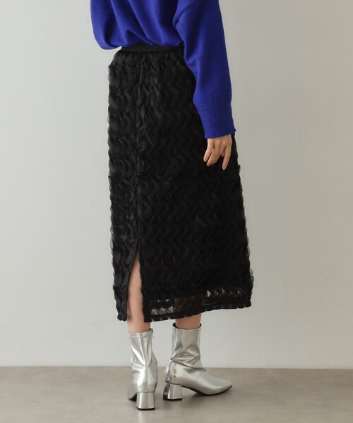 OPAQUE.CLIP（オペークドットクリップ）の「◆チュールフリルナロースカート【洗える】（スカート・レディース・ブルー/ブラック・42/40/38）」の4枚目の写真