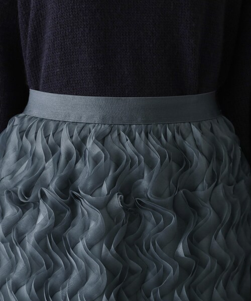 OPAQUE.CLIP（オペークドットクリップ）の「◆チュールフリルナロースカート【洗える】（スカート・レディース・ブルー/ブラック・42/40/38）」の14枚目の写真