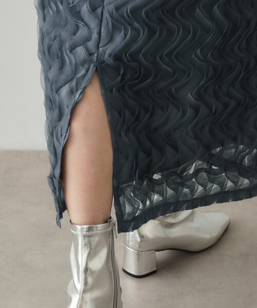 OPAQUE.CLIP（オペークドットクリップ）の「◆チュールフリルナロースカート【洗える】（スカート・レディース・ブルー/ブラック・42/40/38）」の16枚目の写真