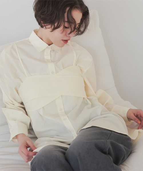 titivate(ティティベイト)の「ラップビスチェ付きレイヤードシャツ(シャツ/ブラウス・レディース・ホワイト/イエロー/ブルー・M/S)」の12枚目の写真