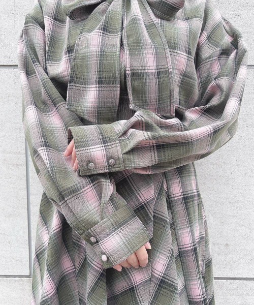 F i.n.t（フィント）の「【セットアップ対応】ビッグリボンタイ付きチェックシャツ/fint（シャツ/ブラウス・レディース・ブルー/グリーン×ピンク/ボルドー・FREE）」の15枚目の写真