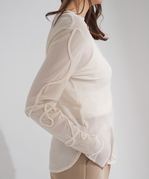 rectangle（レクタングル）の「コード刺繍リボンシアートップス（Tシャツ/カットソー・レディース・ブラック/チャコールグレー/サックスブルー/アイボリー・FREE）」の11枚目の写真