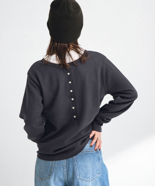 URBAN RESEARCH Sonny Label（アーバンリサーチサニーレーベル）の「『WEB限定』ワッフルヘンリーネックプルオーバー（Tシャツ/カットソー・レディース・ネイビー/オフホワイト/グレー・FREE）」の3枚目の写真
