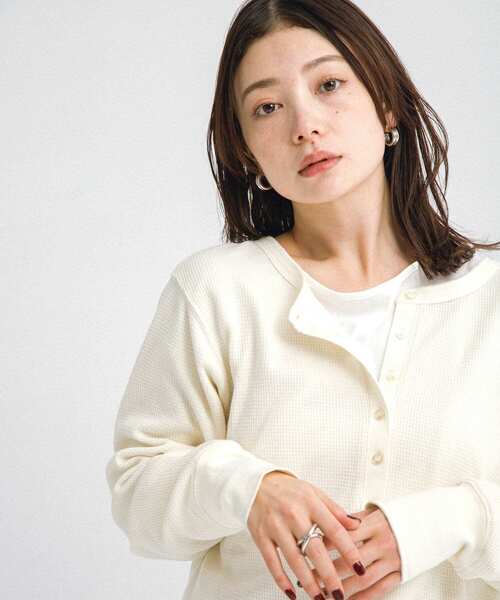 URBAN RESEARCH Sonny Label（アーバンリサーチサニーレーベル）の「『WEB限定』ワッフルヘンリーネックプルオーバー（Tシャツ/カットソー・レディース・ネイビー/オフホワイト/グレー・FREE）」の15枚目の写真