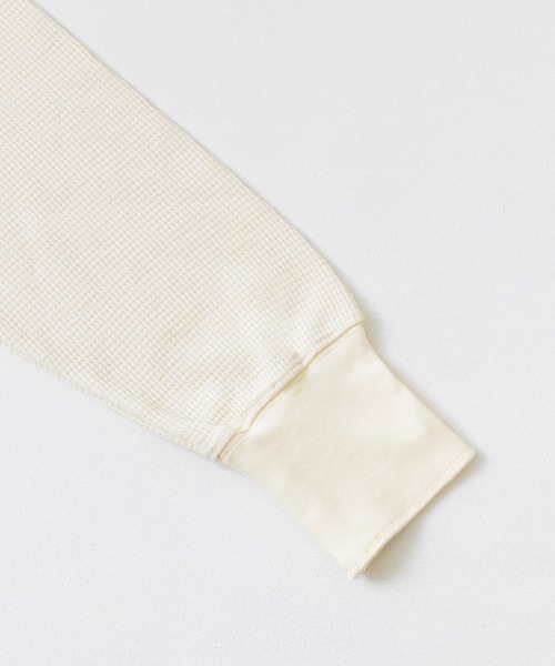 URBAN RESEARCH Sonny Label（アーバンリサーチサニーレーベル）の「『WEB限定』ワッフルヘンリーネックプルオーバー（Tシャツ/カットソー・レディース・ネイビー/オフホワイト/グレー・FREE）」の11枚目の写真