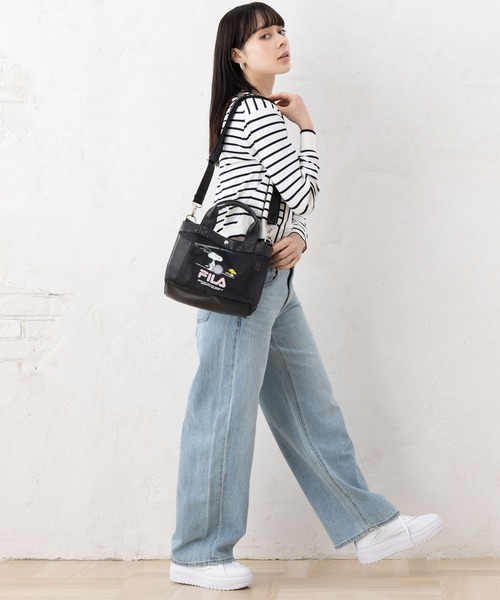 FILA（フィラ）の「FILA フィラ ×PEANUTS ピーナッツ SNOOPY スヌーピー コラボ メッシュ  2WAY ミニ ショルダーバッグ トートバッグ（ショルダーバッグ・レディース・ブラック/アイボリー/シルバー・FREE）」の11枚目の写真