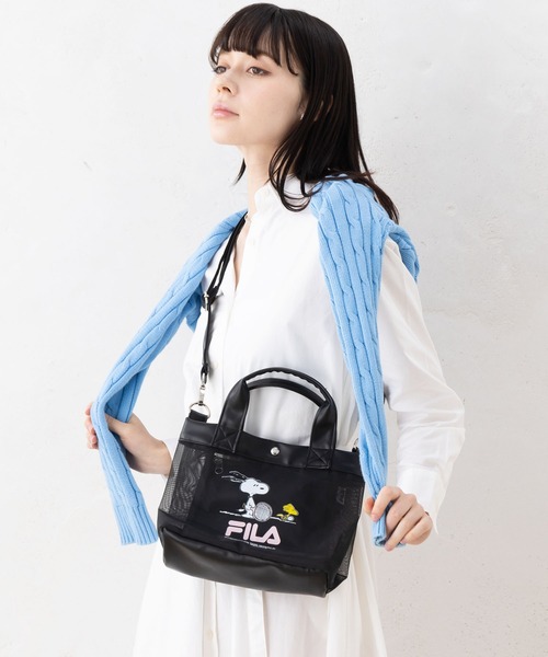 FILA（フィラ）の「FILA フィラ ×PEANUTS ピーナッツ SNOOPY スヌーピー コラボ メッシュ  2WAY ミニ ショルダーバッグ トートバッグ（ショルダーバッグ・レディース・ブラック/アイボリー/シルバー・FREE）」の12枚目の写真