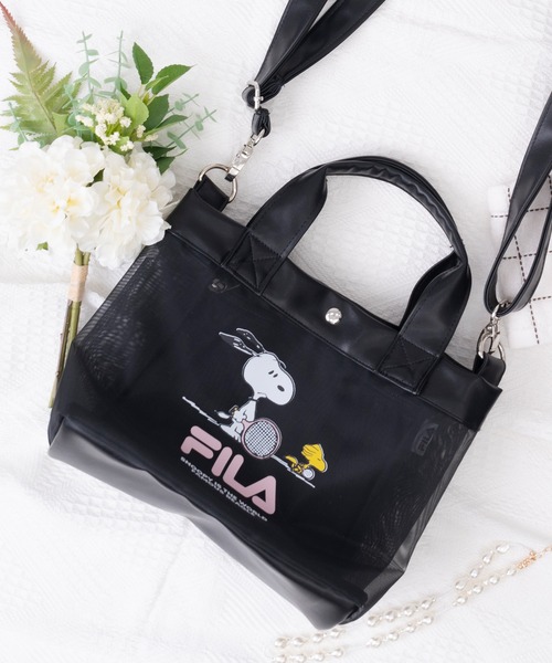 FILA（フィラ）の「FILA フィラ ×PEANUTS ピーナッツ SNOOPY スヌーピー コラボ メッシュ  2WAY ミニ ショルダーバッグ トートバッグ（ショルダーバッグ・レディース・ブラック/アイボリー/シルバー・FREE）」の5枚目の写真