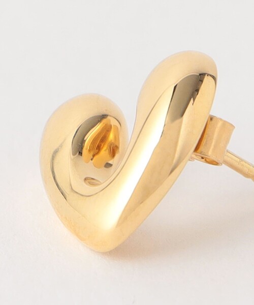 ANNIKA INEZ（アニカイネズ）の「＜ANNIKA INEZ＞OpenHeart PI S（ピアス（両耳用）・レディース・ゴールド・FREE）」の5枚目の写真