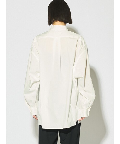 MIDIUMISOLID（ミディウミソリッド）の「MIDIUMISOLID for Ladies レギュラーカラービッグシャツ（シャツ/ブラウス・レディース・ライトブルー/ブラック/オフホワイト・FREE）」の5枚目の写真