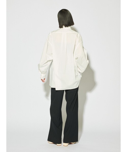 MIDIUMISOLID（ミディウミソリッド）の「MIDIUMISOLID for Ladies レギュラーカラービッグシャツ（シャツ/ブラウス・レディース・ライトブルー/ブラック/オフホワイト・FREE）」の20枚目の写真
