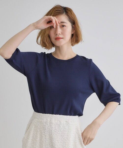 grove（グローブ）の「ひんやり多機能・やわらかドライタッチ五分袖プルオーバー（ニット/セーター・レディース・ブラック/オフホワイト/ブルー/ブラック系2/ライトグレー/ライトイエロー系/ピンク系/ネイビー/ホワイト系7/ブルーグリーン/アイボリー/ダークグレー/ダークグリーン/ベビーピンク/ベージュ系その他6/ベージュ系2・02/03/01/04/05）」の11枚目の写真