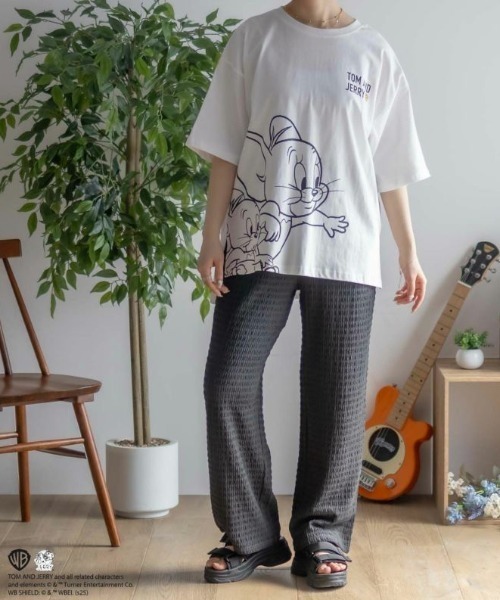 Tom&Jerry(トムアンドジェリー)の「【TOM&JERRY】プリントTシャツ(Tシャツ/カットソー・レディース・ピンク/グリーン/ブラック/オフホワイト・フリー)」の5枚目の写真
