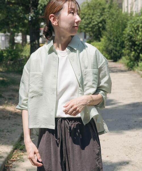 ITEMS URBANRESEARCH（アイテムズ アーバンリサーチ）の「クロップドシアーシャツ（シャツ/ブラウス・レディース・ブラウン/ライトピンク/ミント・FREE）」の14枚目の写真