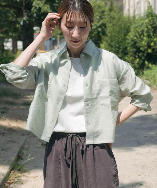 ITEMS URBANRESEARCH（アイテムズ アーバンリサーチ）の「クロップドシアーシャツ（シャツ/ブラウス・レディース・ブラウン/ライトピンク/ミント・FREE）」の15枚目の写真