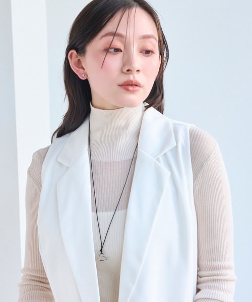 Phoebe（フィービィー）の「【金属アレルギー対応】ハートリーフセラミックピアス（ピアス（両耳用）・レディース・イエローゴールド/シルバー・FREE）」の9枚目の写真
