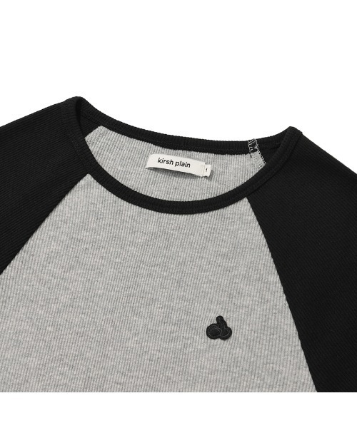 KIRSH（キルシー）の「KIRSH PLAIN COLOR MIX RAGLAN CROP T-SHIRT キルシー プレーン カラー ミックス ラグラン クロップ Tシャツ（Tシャツ/カットソー・レディース・レッド/グレー/ブラック・ONE SIZE）」の18枚目の写真