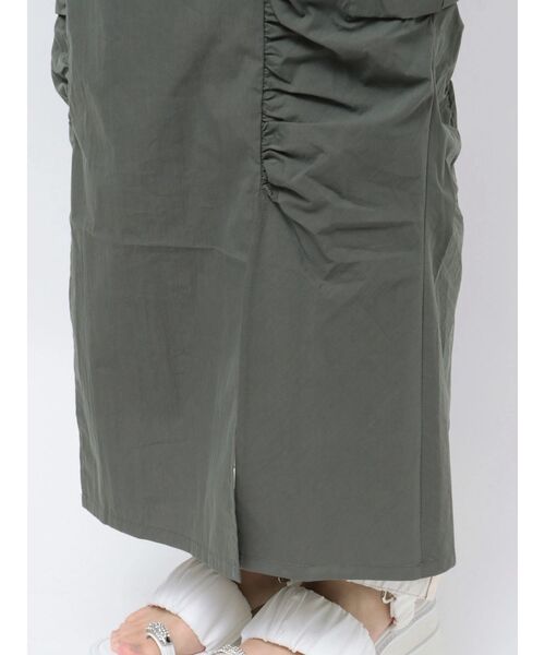 CALNAMUR(カルナムール)の「2WAY LACE OVER NYLON GATHER SK/2WAYレースオーバーナイロンギャザースカート(スカート・レディース・ベージュ/レッド/チャコールグレー・FREE)」の13枚目の写真