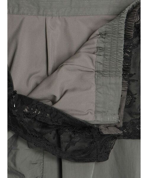 CALNAMUR(カルナムール)の「2WAY LACE OVER NYLON GATHER SK/2WAYレースオーバーナイロンギャザースカート(スカート・レディース・ベージュ/レッド/チャコールグレー・FREE)」の15枚目の写真