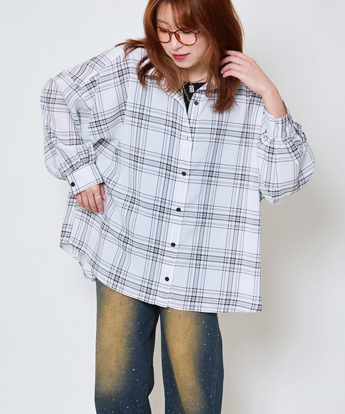 GORGE（ゴージ）の「《タンクトップ付き×チェック柄》レディース 抜け感シャツ 2点セット 春夏秋（シャツ/ブラウス・レディース・モカ/ブラック/オフホワイト/ネイビー・F）」の8枚目の写真