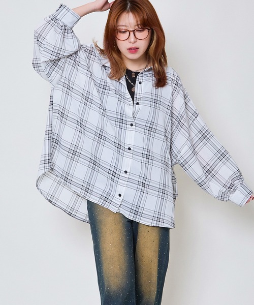 GORGE（ゴージ）の「《タンクトップ付き×チェック柄》レディース 抜け感シャツ 2点セット 春夏秋（シャツ/ブラウス・レディース・モカ/ブラック/オフホワイト/ネイビー・F）」の9枚目の写真