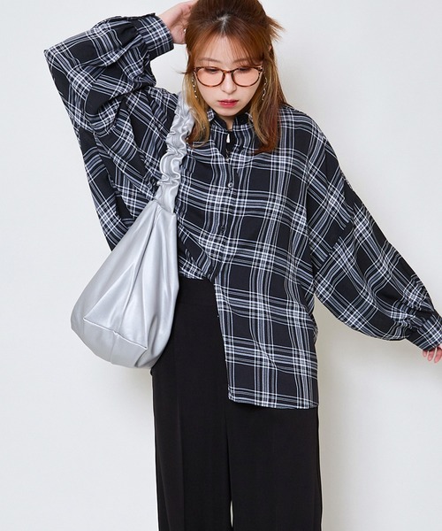 GORGE（ゴージ）の「《タンクトップ付き×チェック柄》レディース 抜け感シャツ 2点セット 春夏秋（シャツ/ブラウス・レディース・モカ/ブラック/オフホワイト/ネイビー・F）」の13枚目の写真