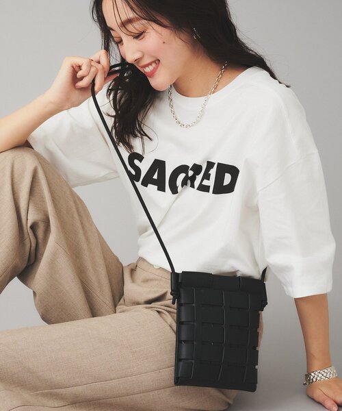 UNTITLED(アンタイトル)の「メッシュサコッシュ(ショルダーバッグ・レディース・キャメル/オフホワイト/ブラック・99)」の18枚目の写真