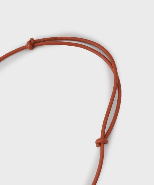 UNTITLED(アンタイトル)の「メッシュサコッシュ(ショルダーバッグ・レディース・キャメル/オフホワイト/ブラック・99)」の12枚目の写真