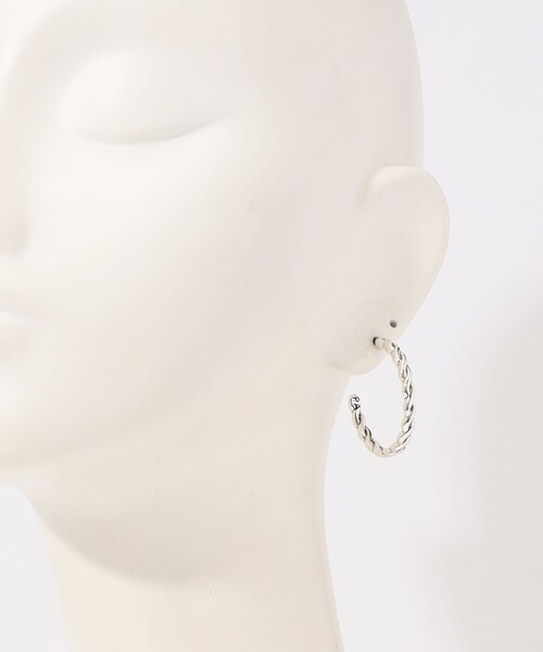 PHILIPPE AUDIBERT(フィリップ オーディベール)の「【別注】PHILIPPE AUDIBERT FAY HOOPS シルバーピアス(ピアス(両耳用)・レディース・シルバー・FREE)」の5枚目の写真