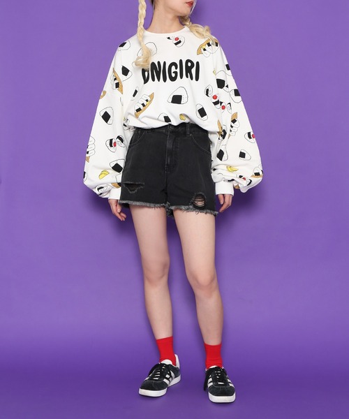 PUNYUS（プニュズ）の「ダメージデニムショートパンツ（デニムパンツ・レディース・ブルー系その他/ブラック/ライトブルー・1/2/3/4）」の21枚目の写真