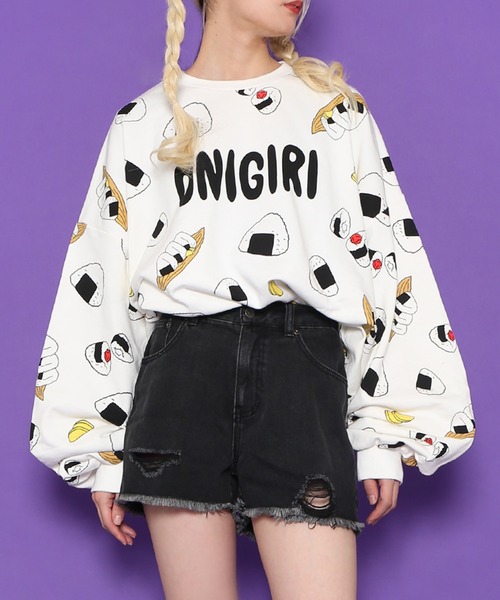 PUNYUS（プニュズ）の「ダメージデニムショートパンツ（デニムパンツ・レディース・ブルー系その他/ブラック/ライトブルー・1/2/3/4）」の22枚目の写真