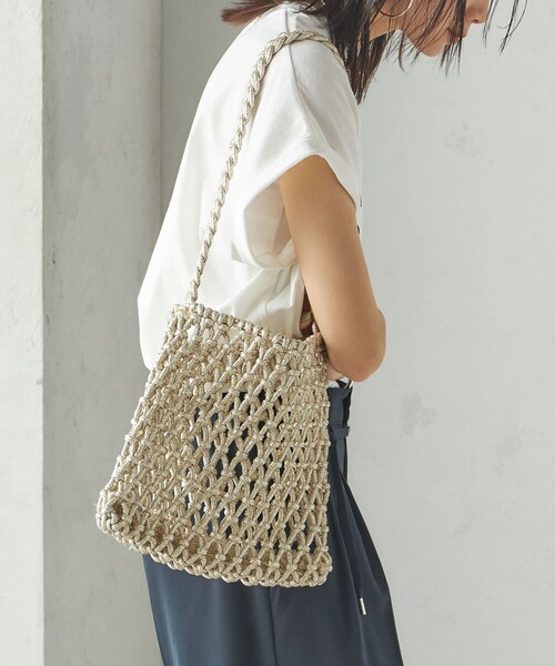 The Bagmati(ザバグマティ)の「The Bagmati:オーガンジー 巾着 マクラメ バッグ(ショルダーバッグ・レディース・ブラック/シルバー・ONE SIZE)」の20枚目の写真