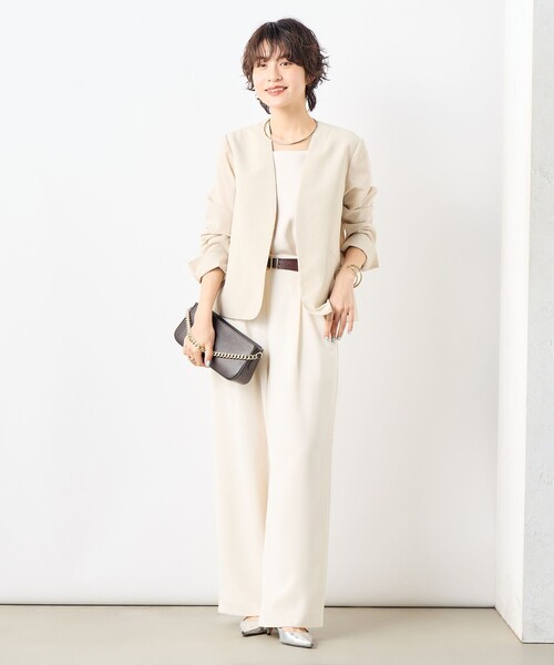 NOLLEY’S(ノーリーズ)の「《セットアップ対応》ウォッシャブルドライトロピカルVネックジャケット(ノーカラージャケット・レディース・ネイビー/ベージュ・36/38/40)」の3枚目の写真