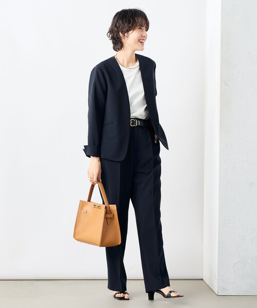 NOLLEY’S(ノーリーズ)の「《セットアップ対応》ウォッシャブルドライトロピカルVネックジャケット(ノーカラージャケット・レディース・ネイビー/ベージュ・36/38/40)」の14枚目の写真