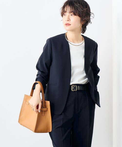 NOLLEY’S(ノーリーズ)の「《セットアップ対応》ウォッシャブルドライトロピカルVネックジャケット(ノーカラージャケット・レディース・ネイビー/ベージュ・36/38/40)」の18枚目の写真