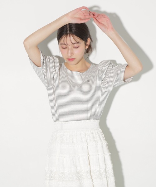 JILL by JILL STUART(ジルバイジルスチュアート)の「プレート付きパワショルカットソー(Tシャツ/カットソー・レディース・ブラック/ホワイト/ホワイト系その他・FREE)」の17枚目の写真